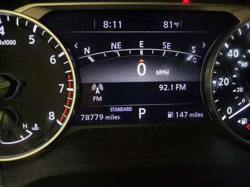 Used 2023 Nissan Pathfinder SL FWD image 23