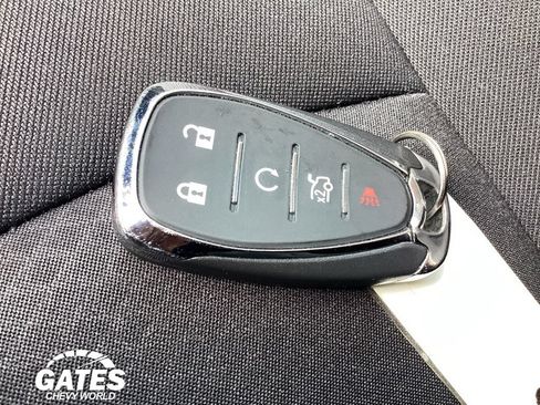 Used 2024 Chevrolet Malibu LT FWD image 24