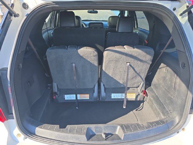 Used 2013 Ford Explorer XLT AWD/4WD image 33