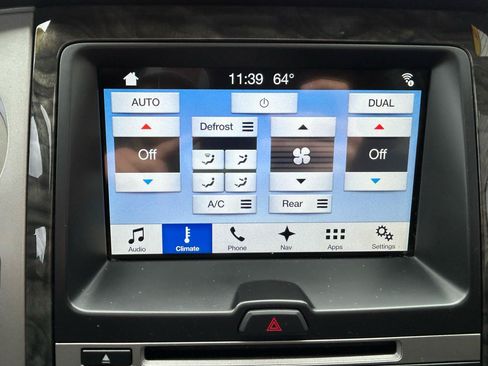 Used 2017 Ford Expedition Limited w/ Equipment Group 301A AWD/4WD image 25