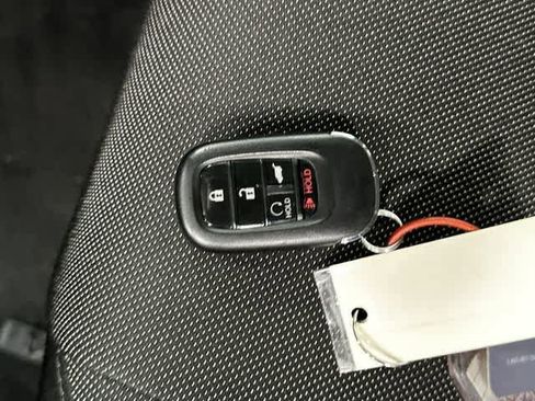 Certified 2025 Honda CR-V EX image 32