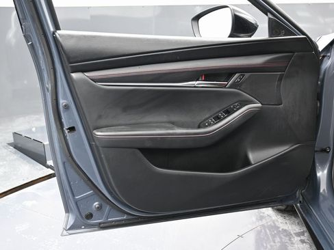 Used 2024 MAZDA MAZDA3 s image 35