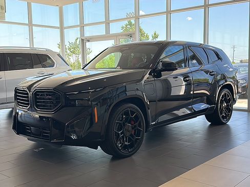 New 2026 BMW XM Label Red image 2