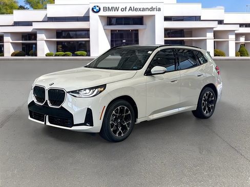 New 2026 BMW X3 xDrive30i w/ M Sport Package AWD/4WD image 1