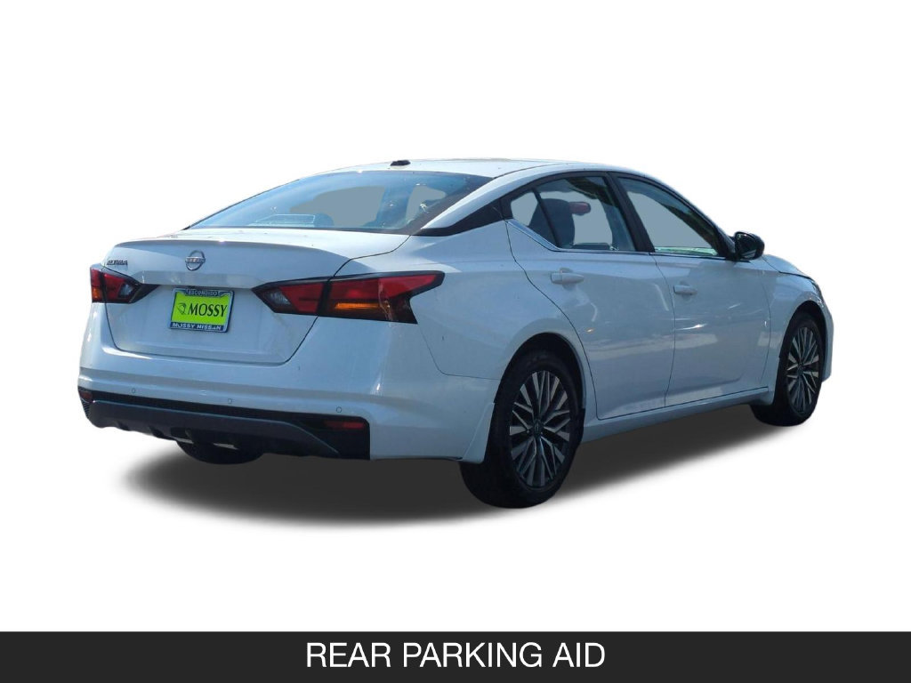 New 2026 Nissan Altima 2.5 SV FWD image 9