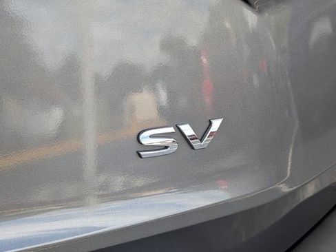 Used 2022 Nissan Rogue SV image 15