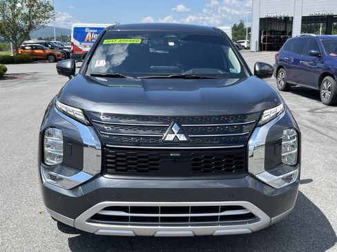 Used 2024 Mitsubishi Outlander SE AWD/4WD image 12