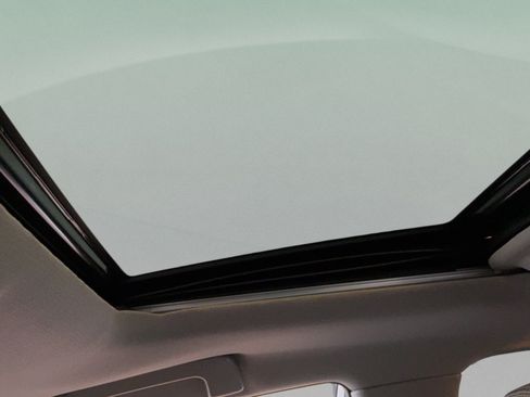 Used 2019 Toyota Highlander Limited FWD image 31