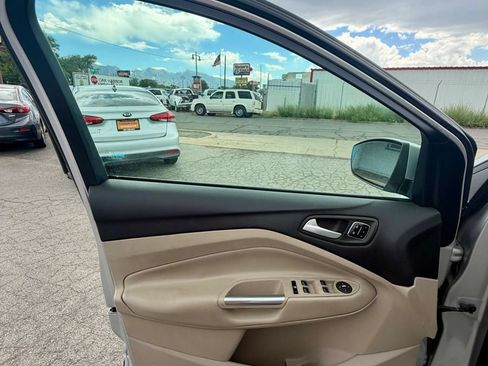 Used 2014 Ford Escape Titanium w/ Equipment Group 401A AWD/4WD image 28