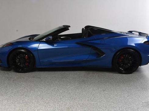 Used 2020 Chevrolet Corvette Stingray Premium Conv w/ 3LT Preferred Equipment Group RWD image 31