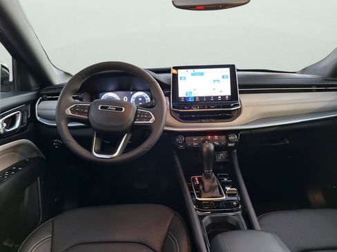 Used 2025 Jeep Compass Limited w/ Elite Group image 22