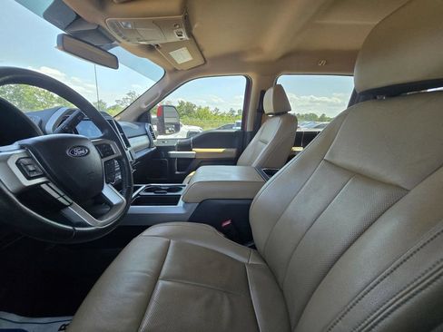Used 2022 Ford F250 Lariat w/ Tremor Off-Road Package AWD/4WD image 14