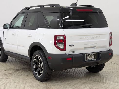 New 2025 Ford Bronco Sport Outer Banks image 3