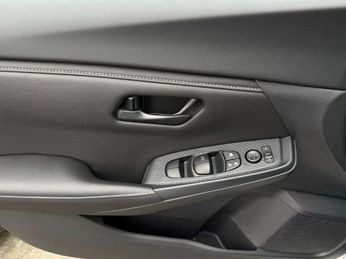 New 2025 Nissan Sentra S image 17