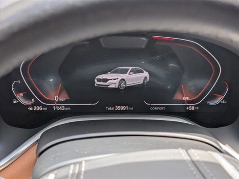 Certified 2022 BMW 750i xDrive w/ Executive Package AWD/4WD image 12