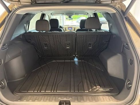 Certified 2023 Chevrolet Equinox LT AWD/4WD image 9