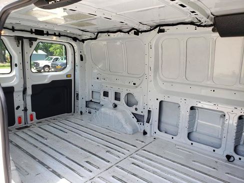 Used 2016 Ford Transit 150 130 Low Roof RWD image 13