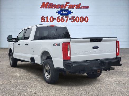 Used 2024 Ford F250 XL AWD/4WD image 4