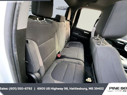 Used 2023 Chevrolet Silverado 2500 Custom w/ Gooseneck/5TH Wheel Package image 20