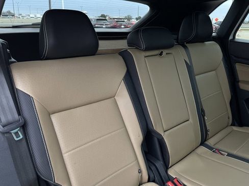 Used 2022 Volkswagen Atlas Cross Sport SE w/ Panoramic Sunroof Package image 30