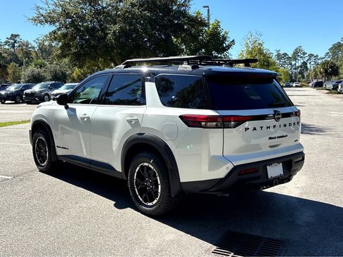 New 2025 Nissan Pathfinder Rock Creek image 36