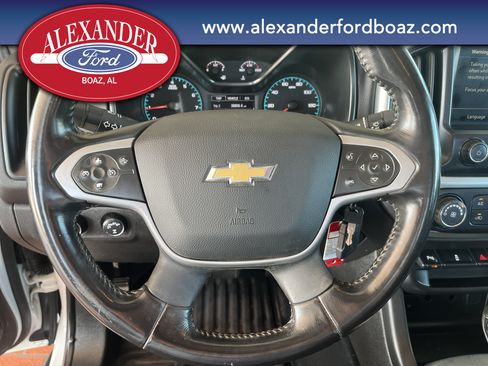 Used 2022 Chevrolet Colorado LT w/ Fleet Safety Package AWD/4WD image 17