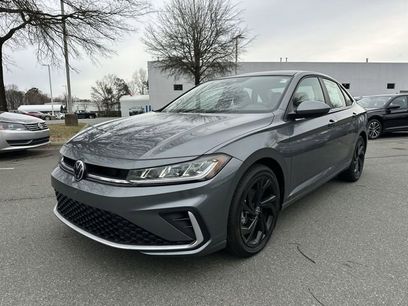 New 2026 Volkswagen Jetta SE