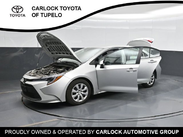 Used 2024 Toyota Corolla LE FWD image 62