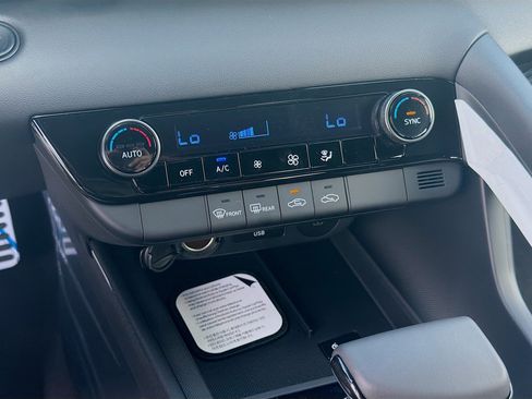 New 2026 Hyundai Elantra Sport FWD image 12