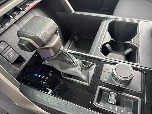 Used 2023 Toyota Tundra SR5 AWD/4WD image 20