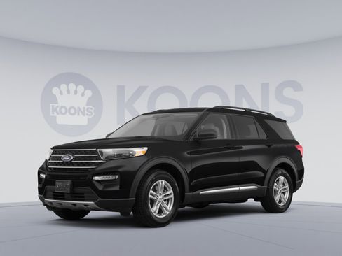 Used 2020 Ford Explorer XLT w/ Comfort Package AWD/4WD image 1