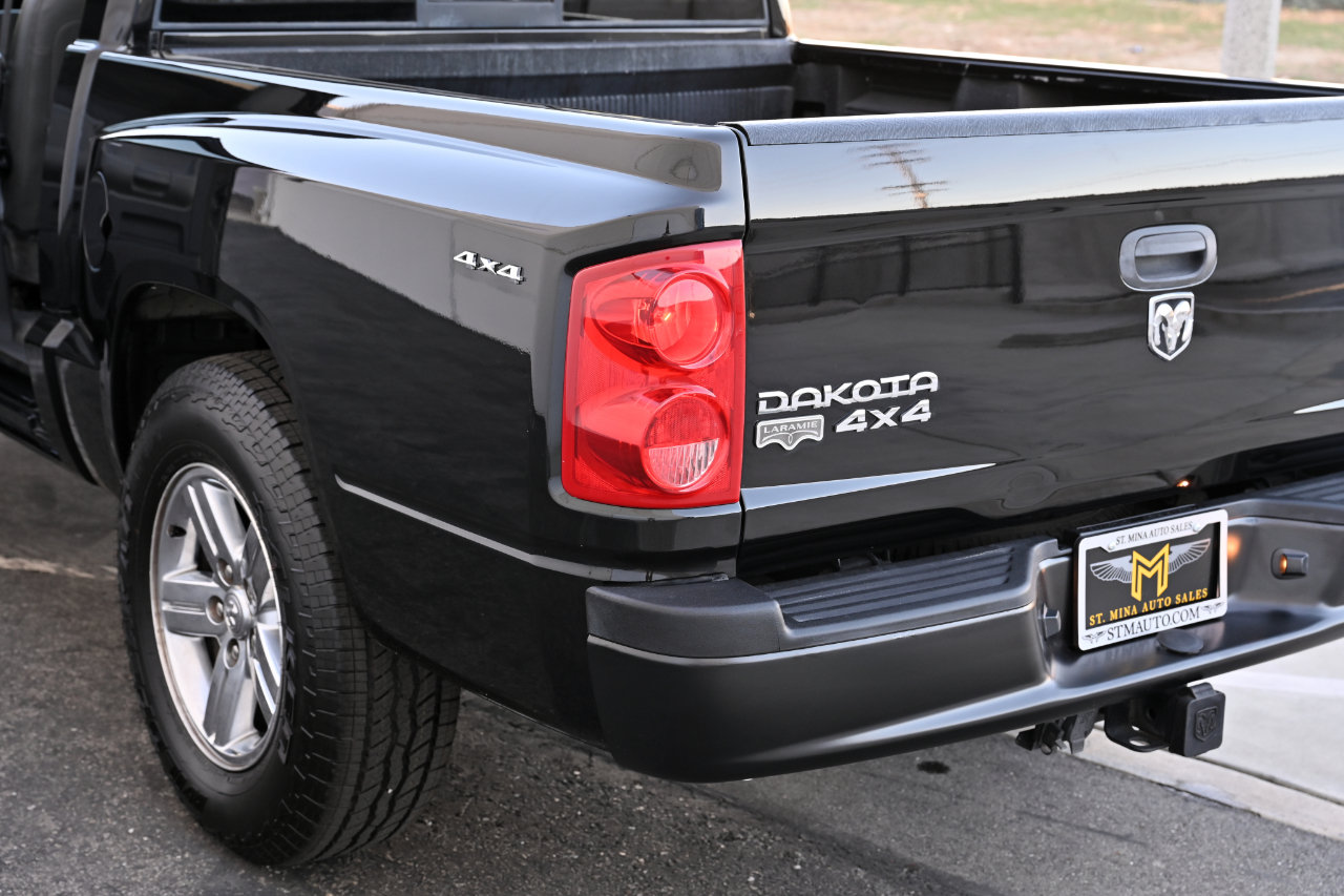 Used 2007 Dodge Dakota Laramie w/ Sun & Wheel Value Group AWD/4WD image 28