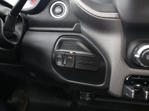 New 2024 RAM 5500 Tradesman image 28