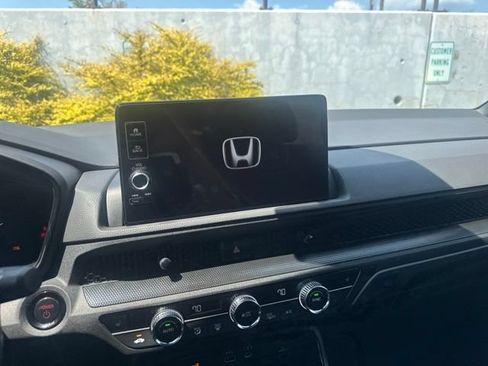Used 2025 Honda CR-V Sport-L image 4