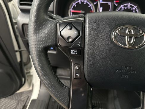 Used 2023 Toyota 4Runner TRD Off-Road image 16