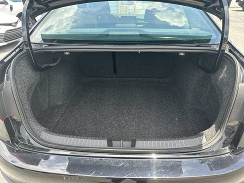 Used 2025 Volkswagen Jetta Sport FWD image 18