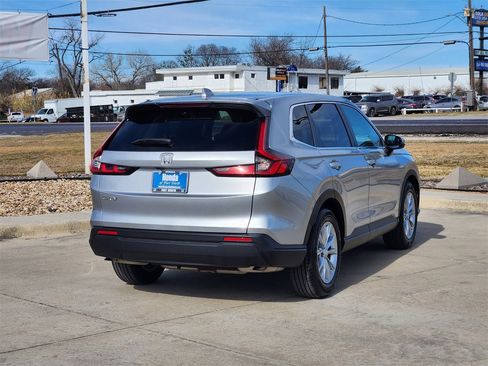 Certified 2025 Honda CR-V EX image 5