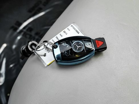 Used 2014 Mercedes-Benz SLK 350 image 43