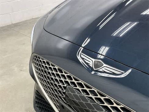 Used 2024 Genesis G70 2.5T image 31
