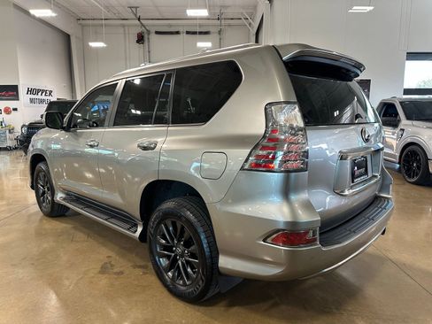 Used 2023 Lexus GX 460 Premium image 6