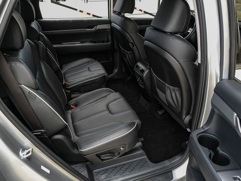 Used 2023 Hyundai Palisade SEL AWD/4WD image 49