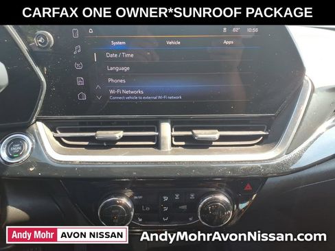 Used 2024 Chevrolet Trax RS w/ Sunroof Package FWD image 23