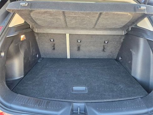 Used 2022 Buick Encore GX Essence w/ Advanced Technology Package image 19