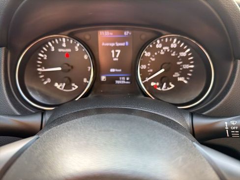 Used 2020 Nissan Rogue S image 30