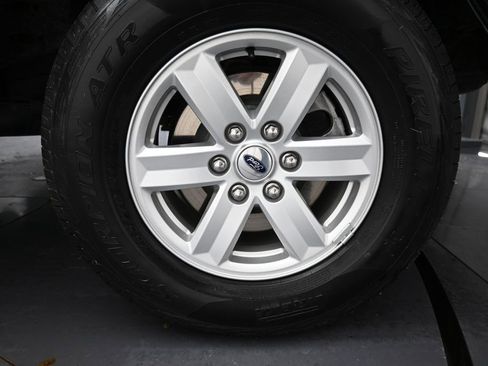 Used 2023 Ford F150 XL w/ XL Chrome Appearance Package AWD/4WD image 29