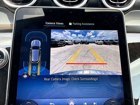 Certified 2025 Mercedes-Benz GLC 300 image 23
