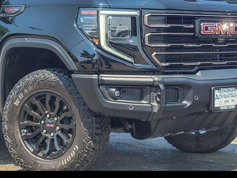 Certified 2023 GMC Sierra 1500 AT4X AWD/4WD image 4