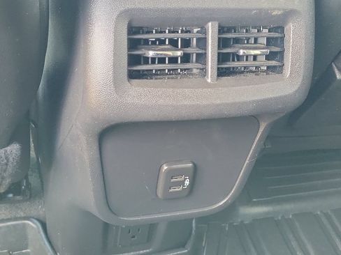 Certified 2023 GMC Terrain AT4 AWD/4WD image 12