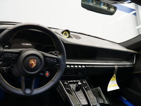 New 2026 Porsche 911 Carrera 4S image 17