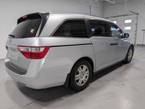 Used 2012 Honda Odyssey LX image 7